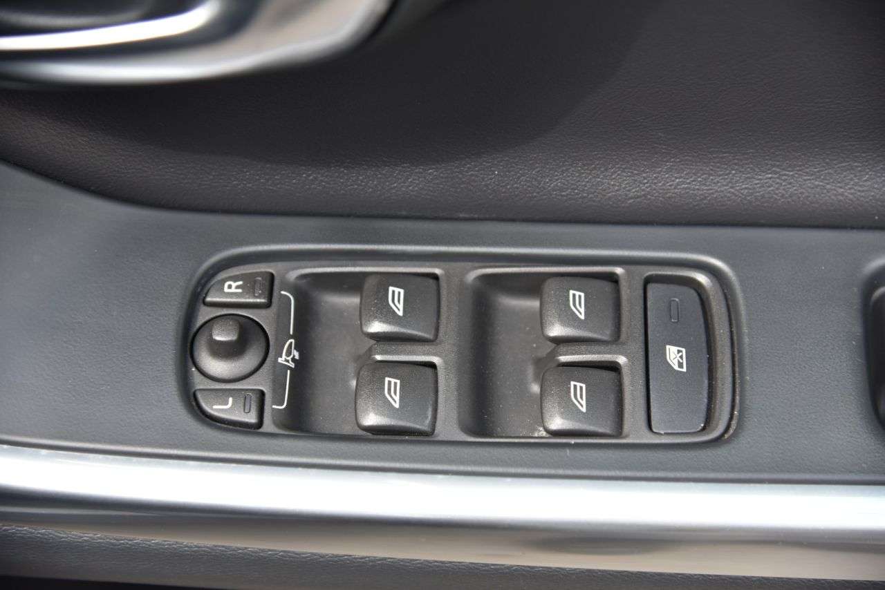 2017 VOLVO S60 2017 VOLVO S60