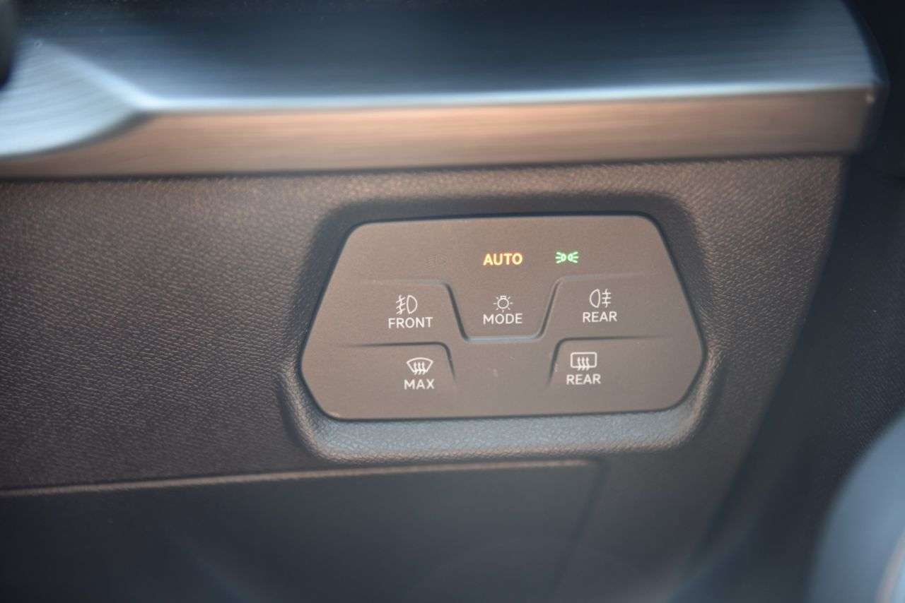 2021 CUPRA FORMENTOR 2021 CUPRA FORMENTOR