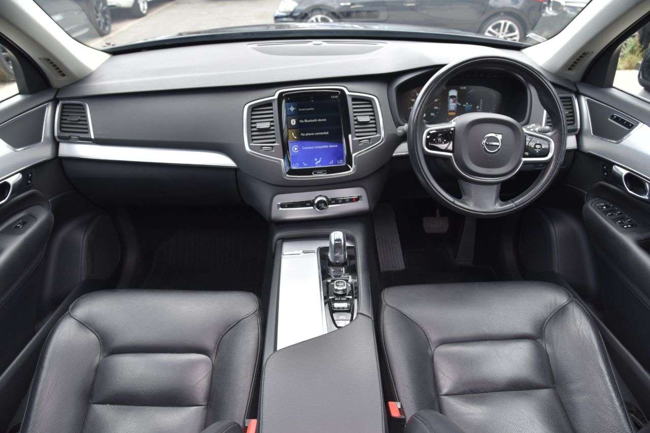 A 2016 VOLVO XC90 2.0h T8 Twin Engine 9.2kWh Momentum SUV 5dr Petrol Plug-in Hybrid Auto 4WD A 2016 VOLVO XC90 2.0h T8 Twin Engine 9.2kWh Momentum SUV 5dr Petrol Plug-in Hybrid Auto 4WD