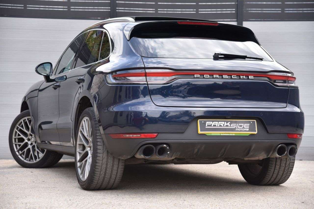 A 2019 PORSCHE MACAN 3.0T V6 S SUV 5dr Petrol PDK 4WD Euro 6 (s/s) (354 ps) LED LIGHTS | CAMERA A 2019 PORSCHE MACAN 3.0T V6 S SUV 5dr Petrol PDK 4WD Euro 6 (s/s) (354 ps) LED LIGHTS | CAMERA