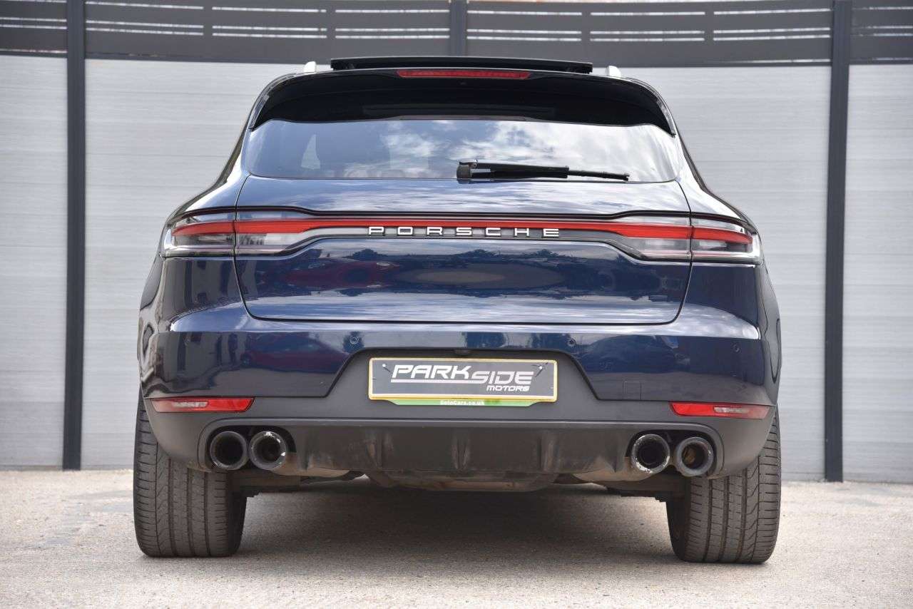 2019 PORSCHE MACAN 2019 PORSCHE MACAN