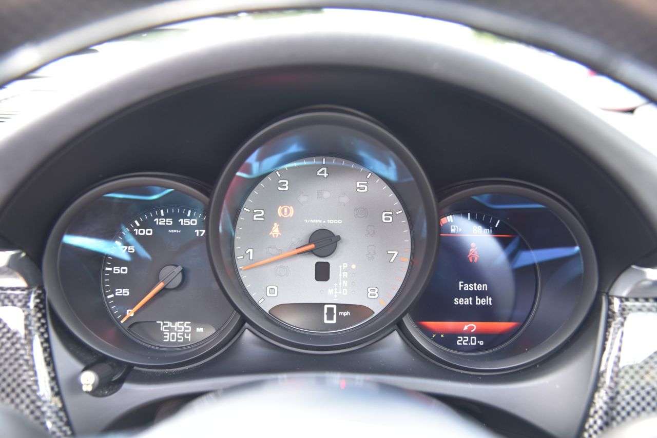 2019 PORSCHE MACAN 2019 PORSCHE MACAN