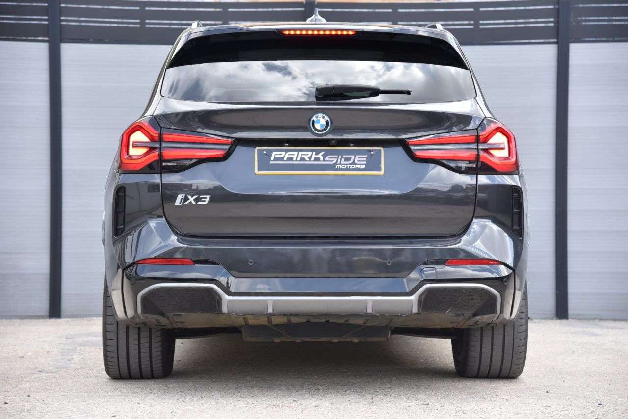 2022 BMW IX3 2022 BMW IX3