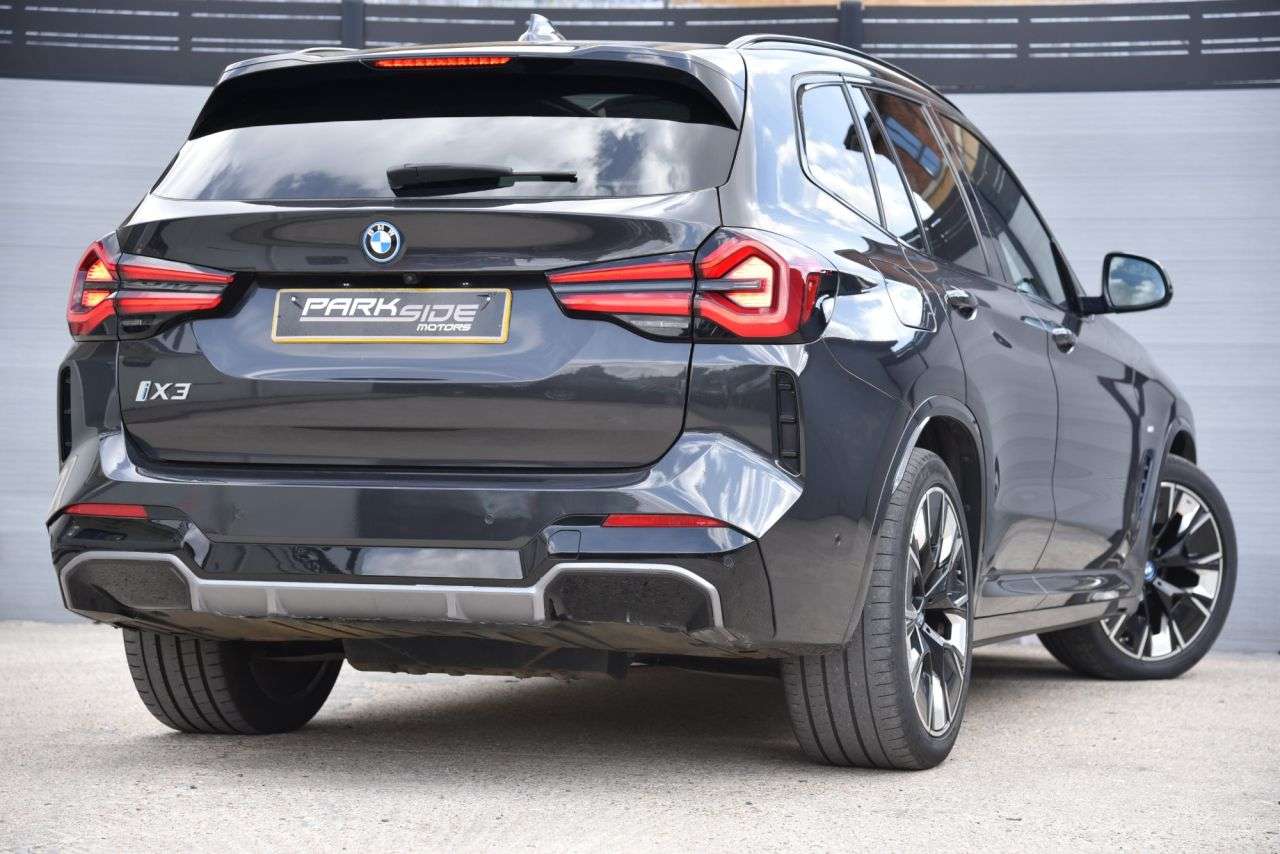 2022 BMW IX3 2022 BMW IX3