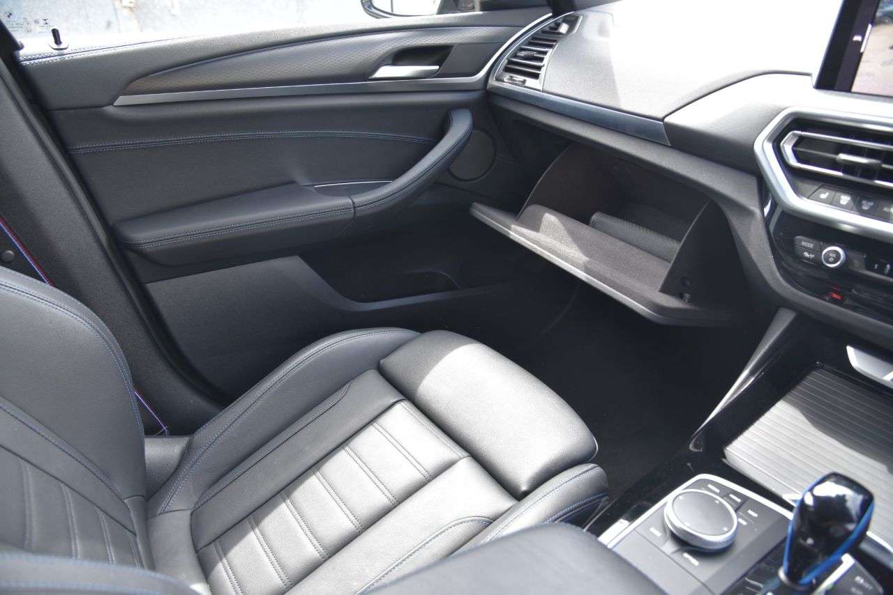 2022 BMW IX3 2022 BMW IX3