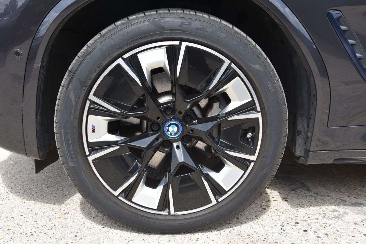 2022 BMW IX3 2022 BMW IX3