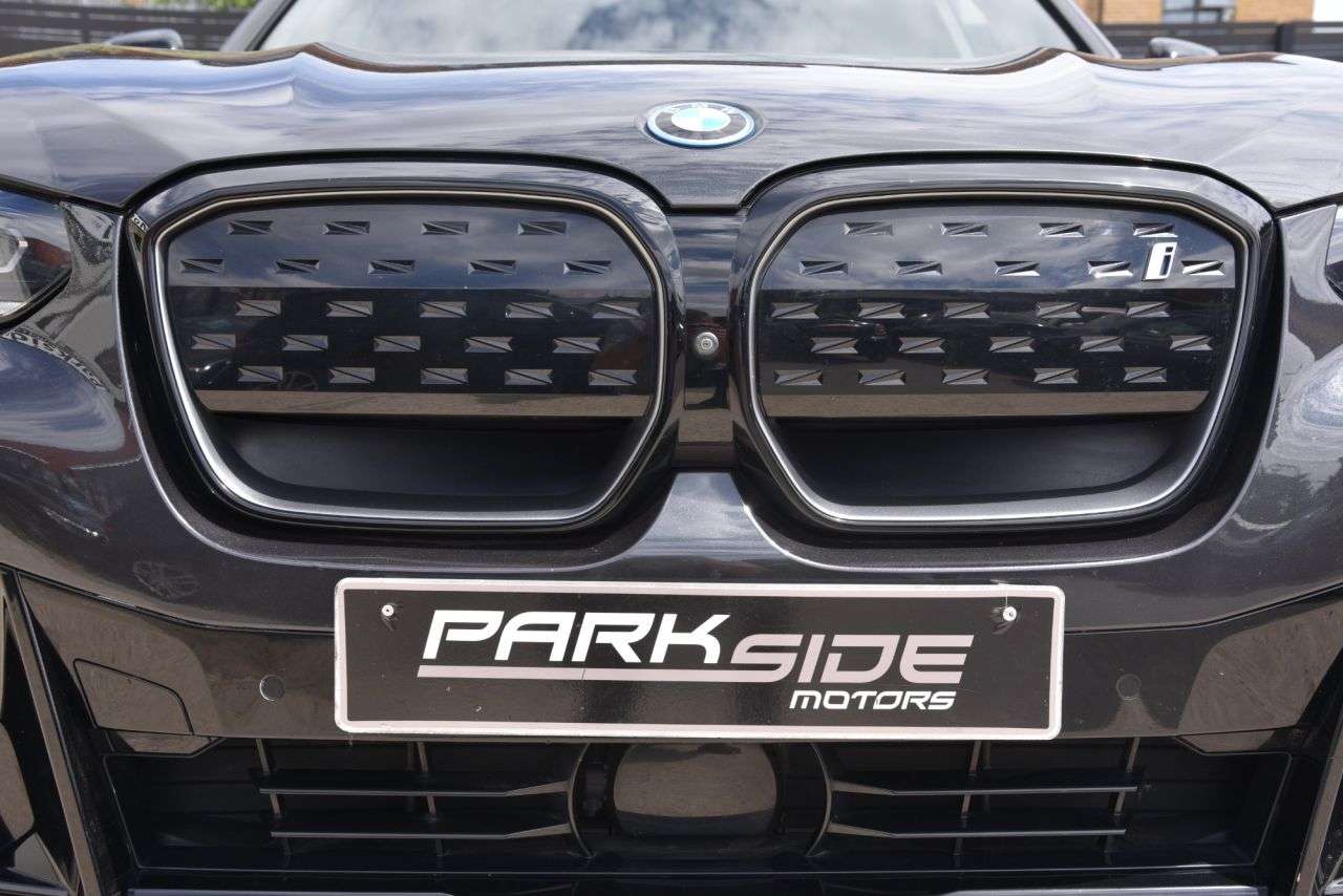 2022 BMW IX3 2022 BMW IX3