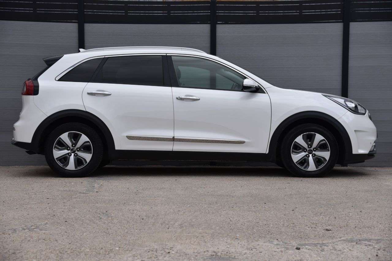 2018 KIA NIRO 2018 KIA NIRO
