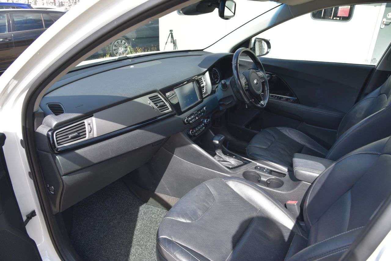 2018 KIA NIRO 2018 KIA NIRO