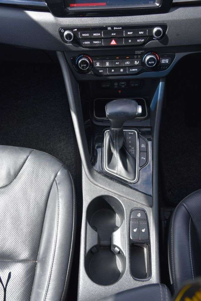 2018 KIA NIRO 2018 KIA NIRO