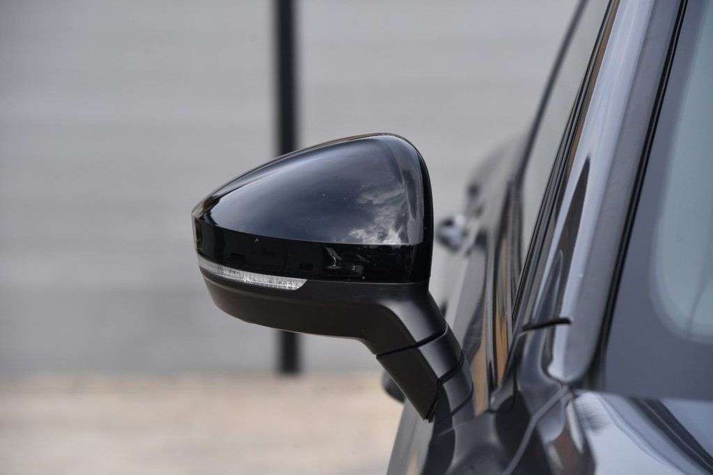 2020 VOLKSWAGEN TOUAREG 2020 VOLKSWAGEN TOUAREG