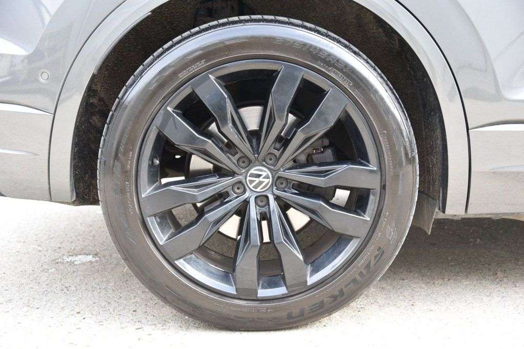 2020 VOLKSWAGEN TOUAREG 2020 VOLKSWAGEN TOUAREG