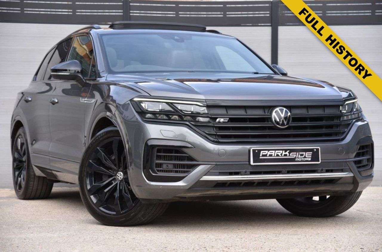 A 2020 VOLKSWAGEN TOUAREG 3.0 TSI V6 Black Edition SUV 5dr Petrol Tiptronic 4Motion Euro 6 (s/s) (340 A 2020 VOLKSWAGEN TOUAREG 3.0 TSI V6 Black Edition SUV 5dr Petrol Tiptronic 4Motion Euro 6 (s/s) (340