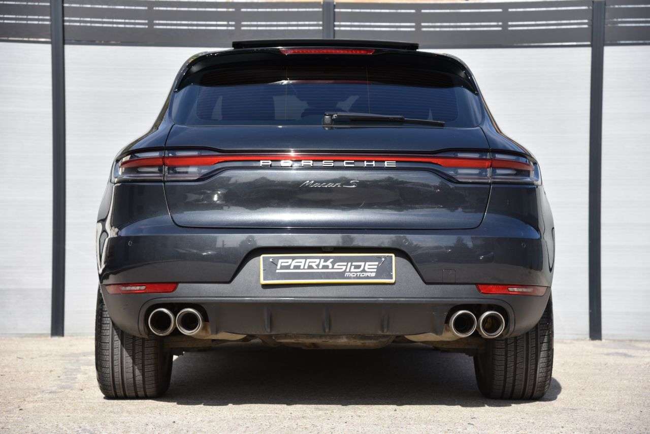 2019 PORSCHE MACAN 2019 PORSCHE MACAN