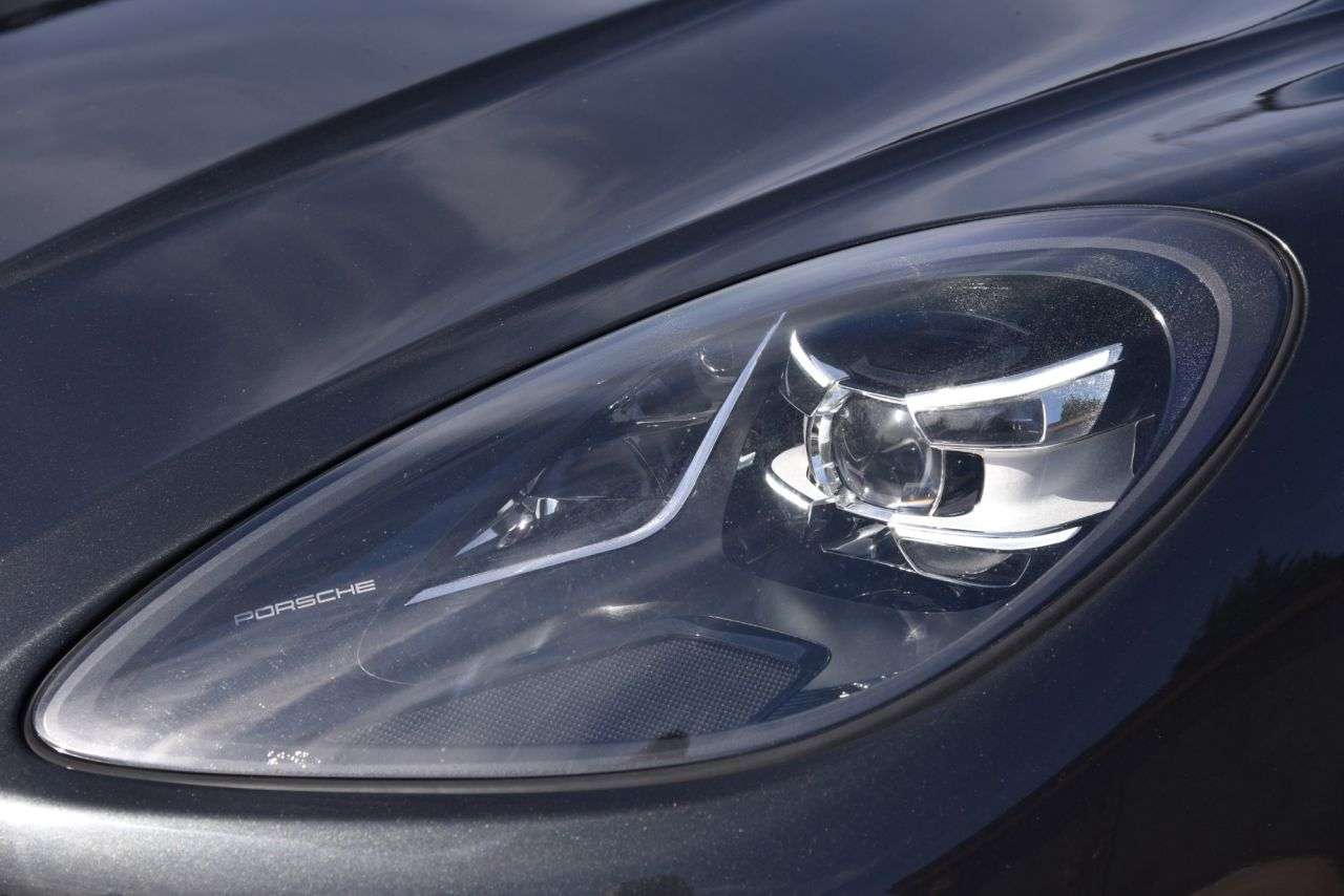 2019 PORSCHE MACAN 2019 PORSCHE MACAN