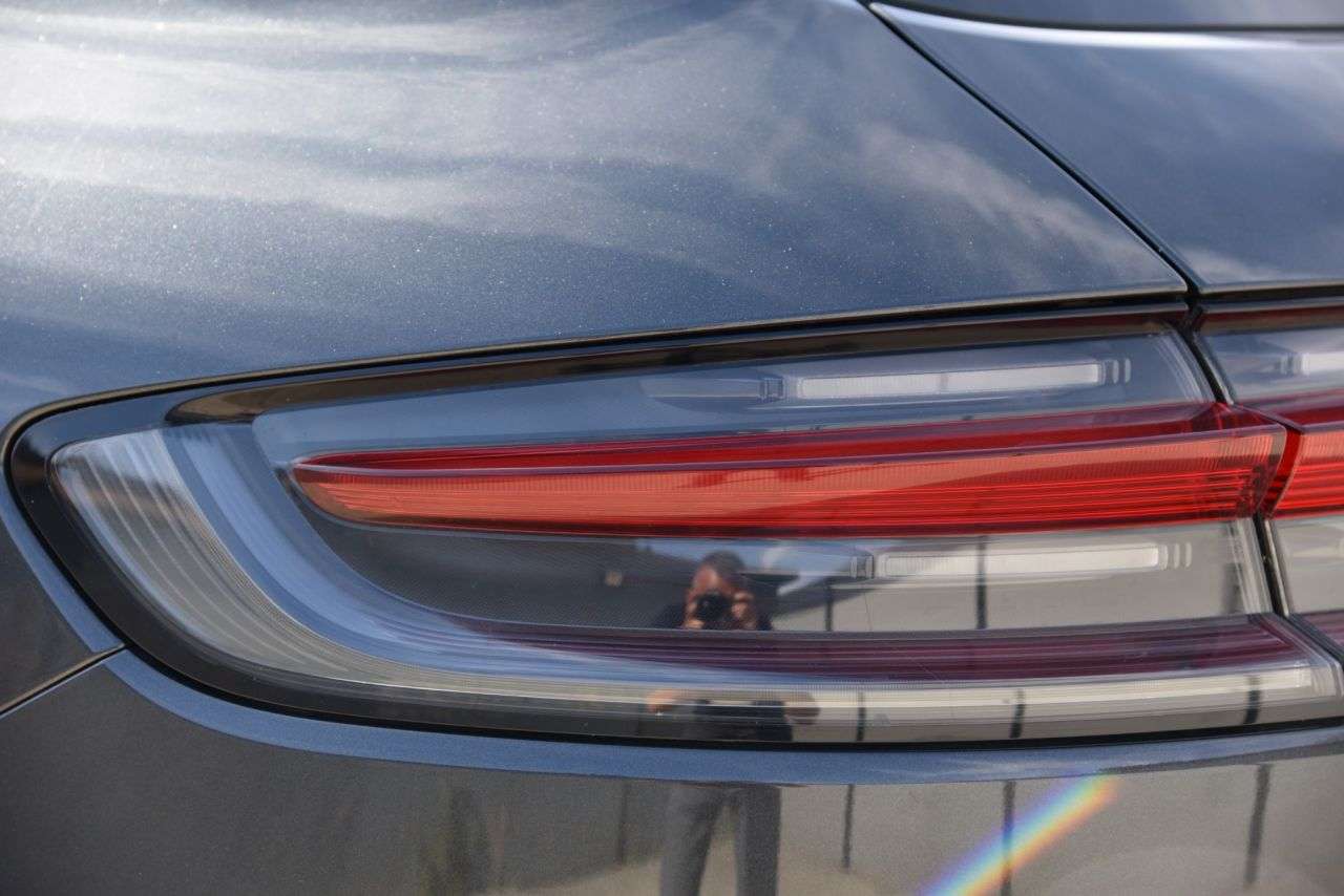 2019 PORSCHE MACAN 2019 PORSCHE MACAN