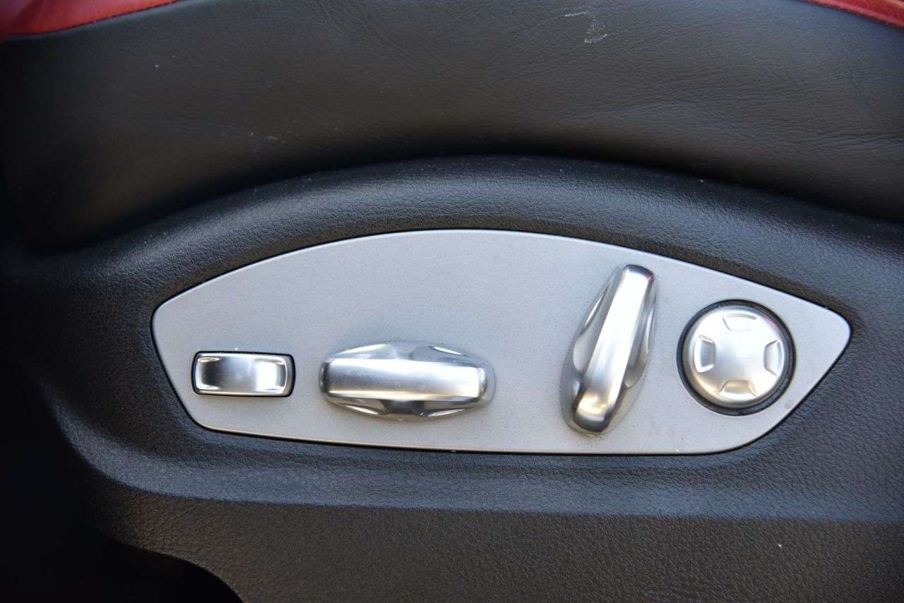 2019 PORSCHE MACAN 2019 PORSCHE MACAN