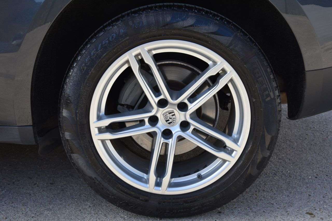 2019 PORSCHE MACAN 2019 PORSCHE MACAN