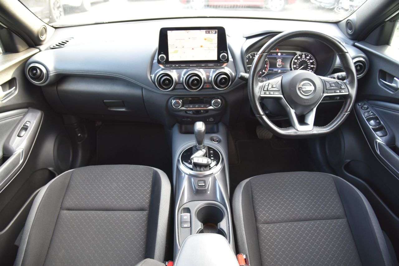 A 2021 NISSAN JUKE 1.0 DIG-T N-Connecta SUV 5dr Petrol DCT Auto Euro 6 (s/s) (114 ps) CAMERA | A 2021 NISSAN JUKE 1.0 DIG-T N-Connecta SUV 5dr Petrol DCT Auto Euro 6 (s/s) (114 ps) CAMERA |