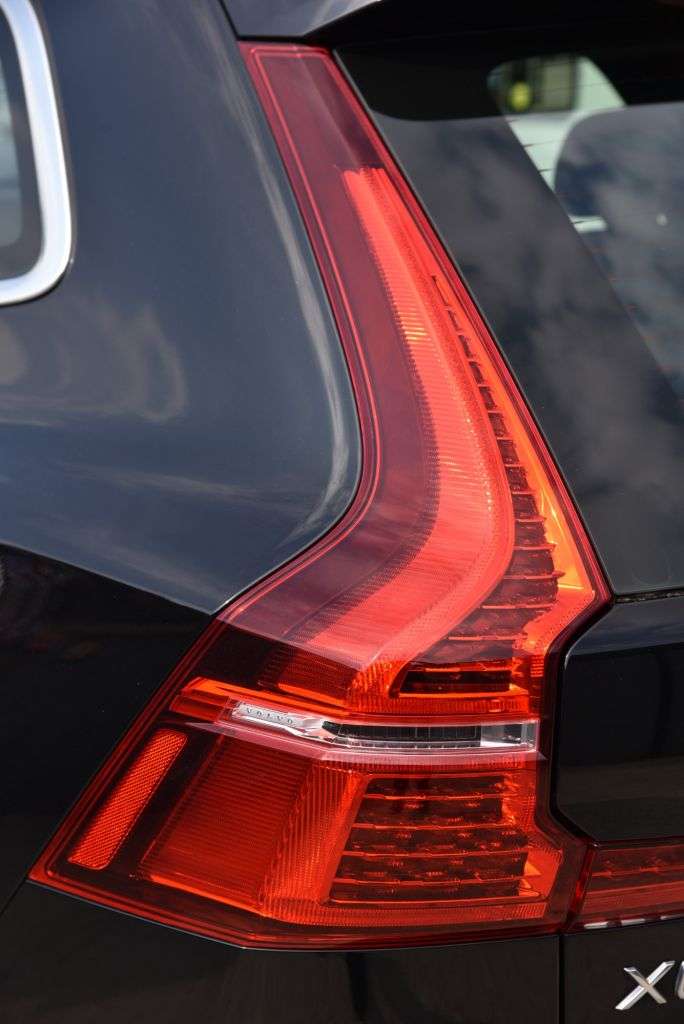 2020 VOLVO XC60 2020 VOLVO XC60