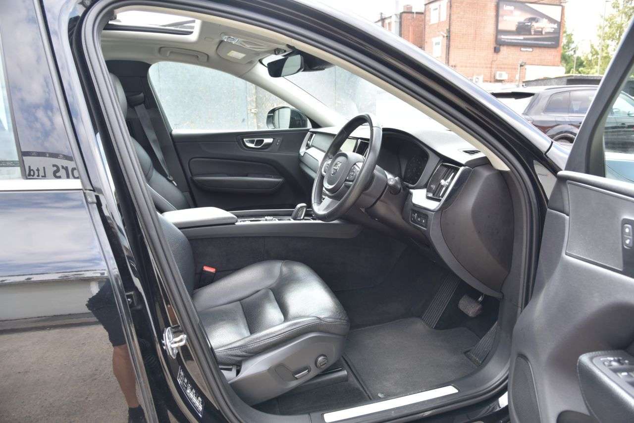2020 VOLVO XC60 2020 VOLVO XC60