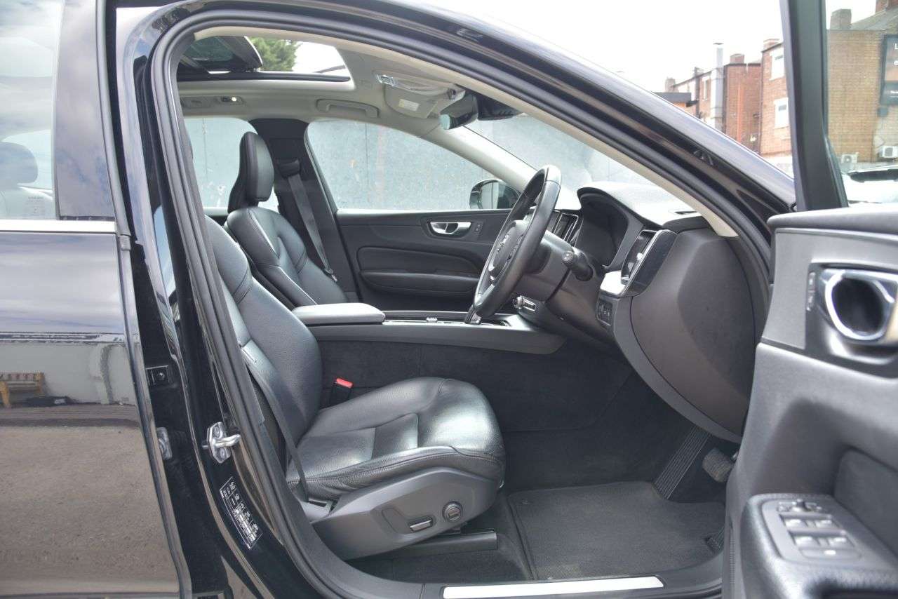 2020 VOLVO XC60 2020 VOLVO XC60