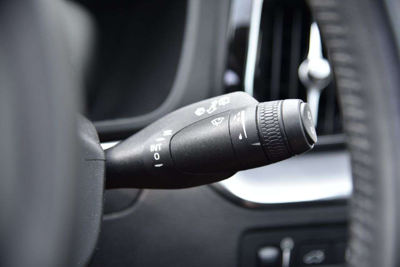 2020 VOLVO XC60 2020 VOLVO XC60