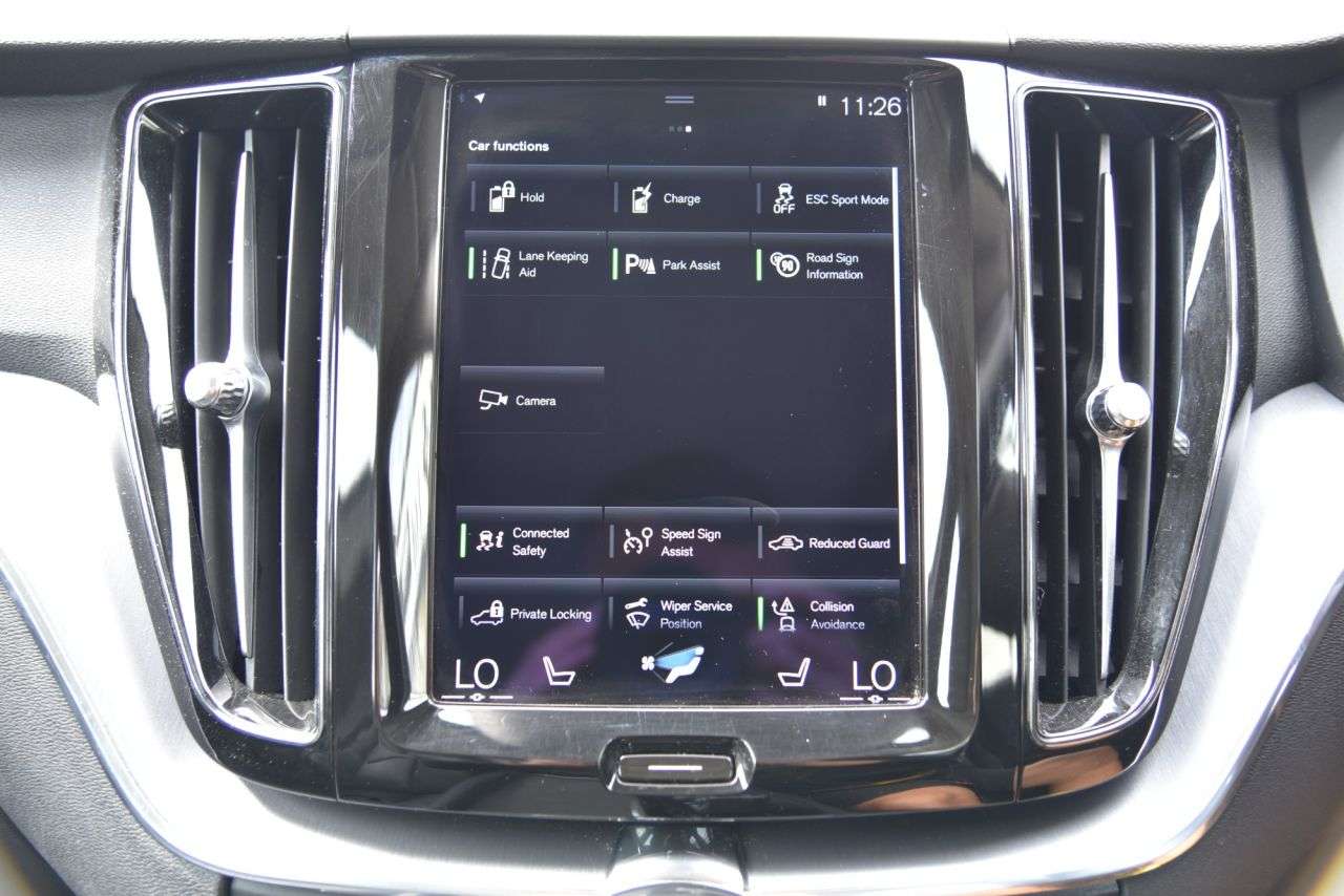2020 VOLVO XC60 2020 VOLVO XC60