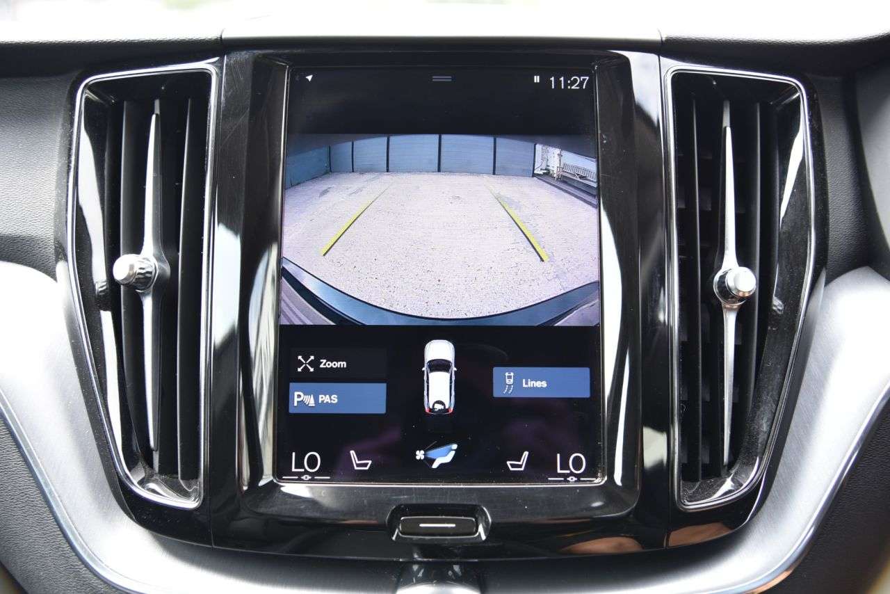 2020 VOLVO XC60 2020 VOLVO XC60