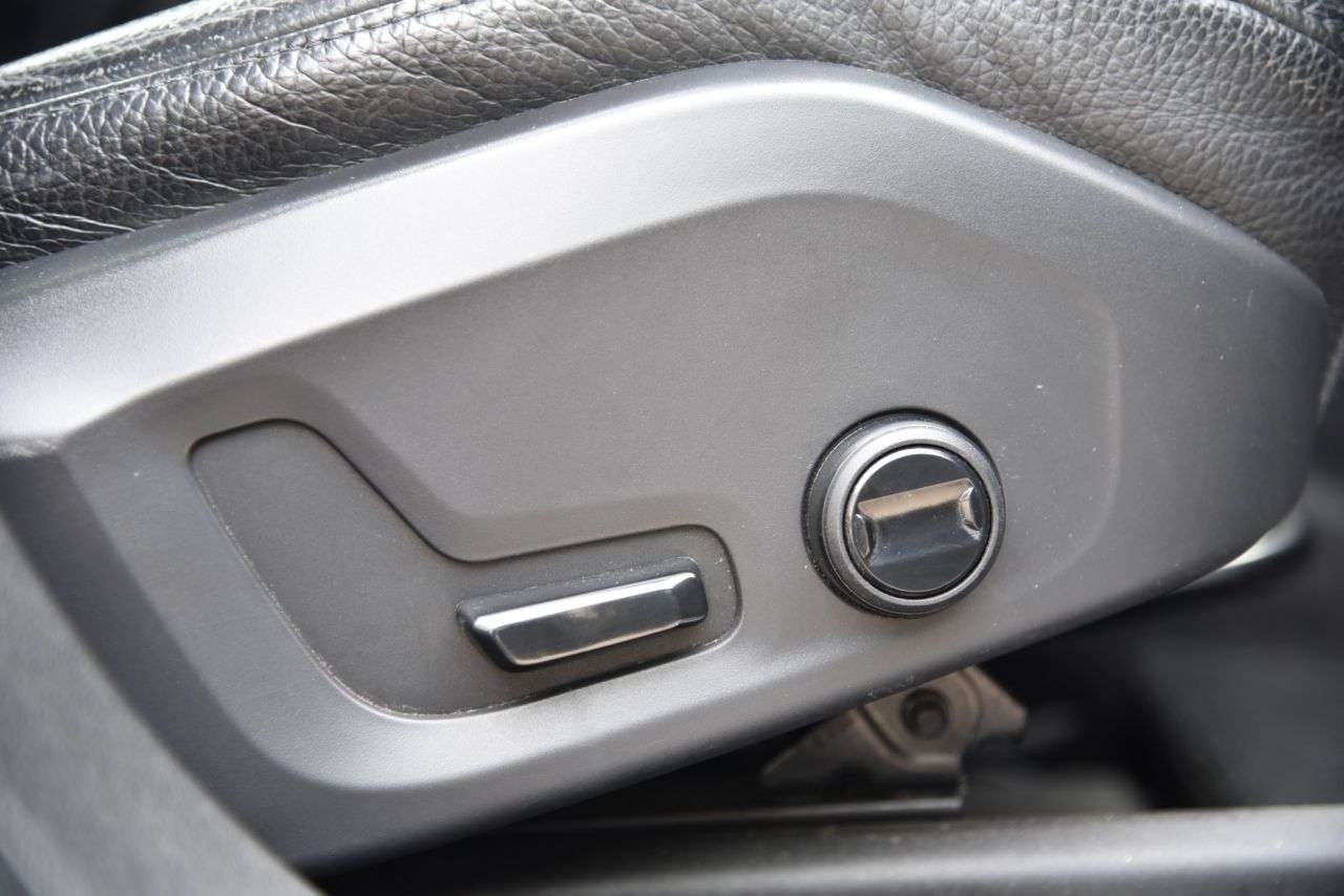 2020 VOLVO XC60 2020 VOLVO XC60