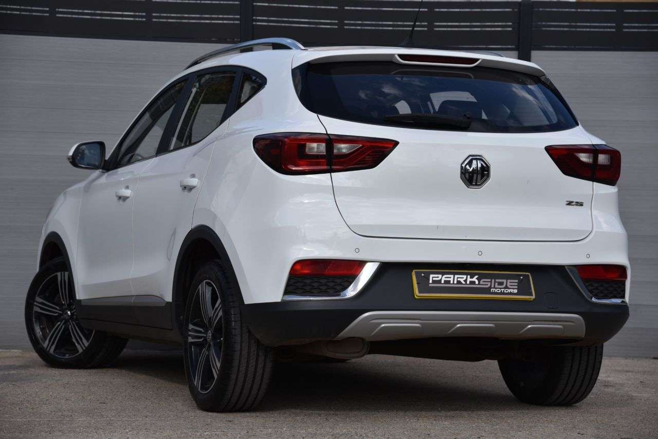 A 2019 MG MG ZS 1.0 T-GDI Exclusive SUV 5dr Petrol Auto Euro 6 (111 ps) FULL LEATHER | ULEZ A 2019 MG MG ZS 1.0 T-GDI Exclusive SUV 5dr Petrol Auto Euro 6 (111 ps) FULL LEATHER | ULEZ