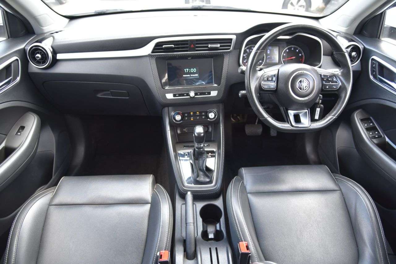 A 2019 MG MG ZS 1.0 T-GDI Exclusive SUV 5dr Petrol Auto Euro 6 (111 ps) FULL LEATHER | ULEZ A 2019 MG MG ZS 1.0 T-GDI Exclusive SUV 5dr Petrol Auto Euro 6 (111 ps) FULL LEATHER | ULEZ