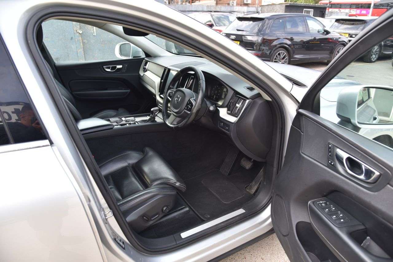 2018 VOLVO XC60 2018 VOLVO XC60