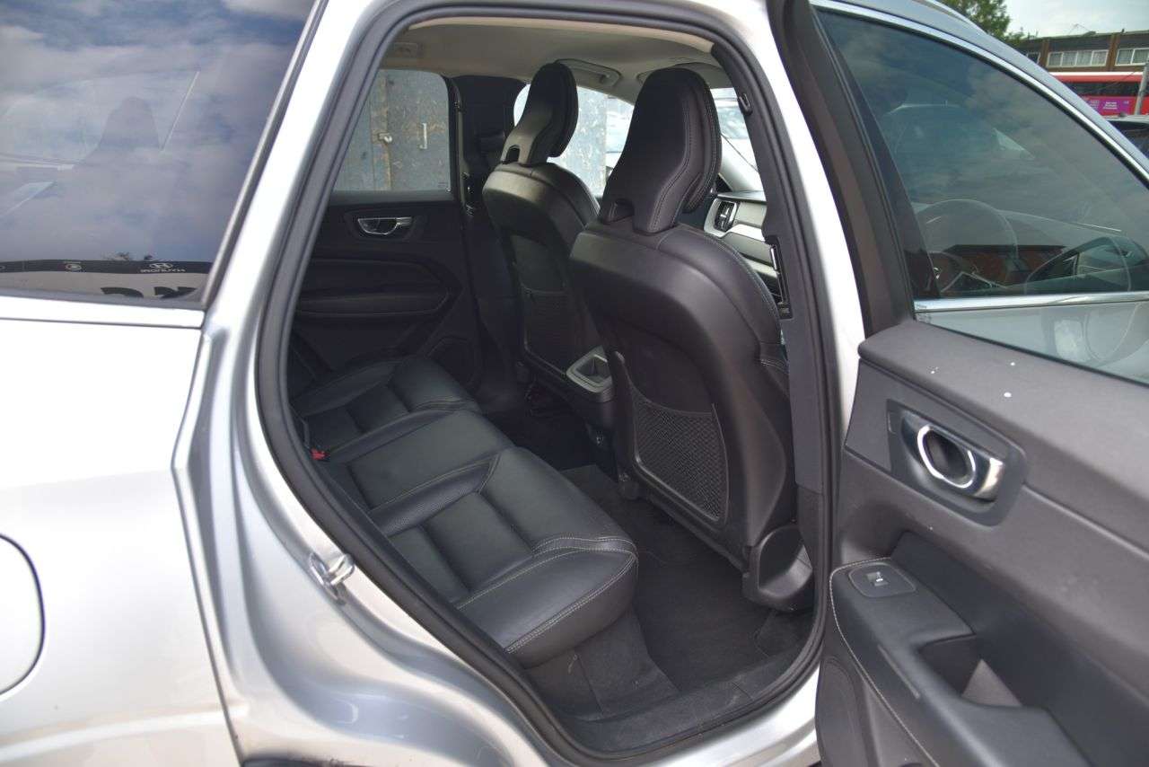 2018 VOLVO XC60 2018 VOLVO XC60