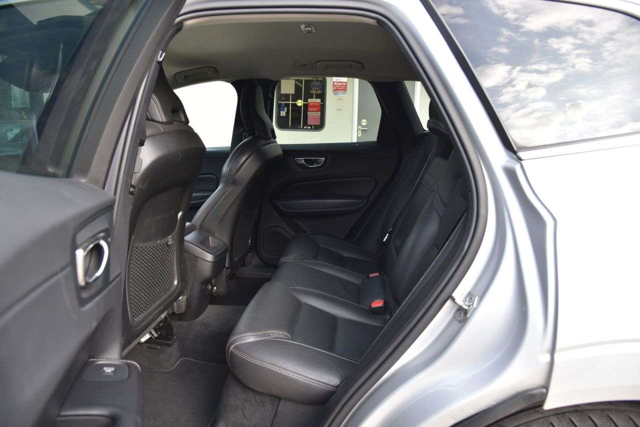 2018 VOLVO XC60 2018 VOLVO XC60