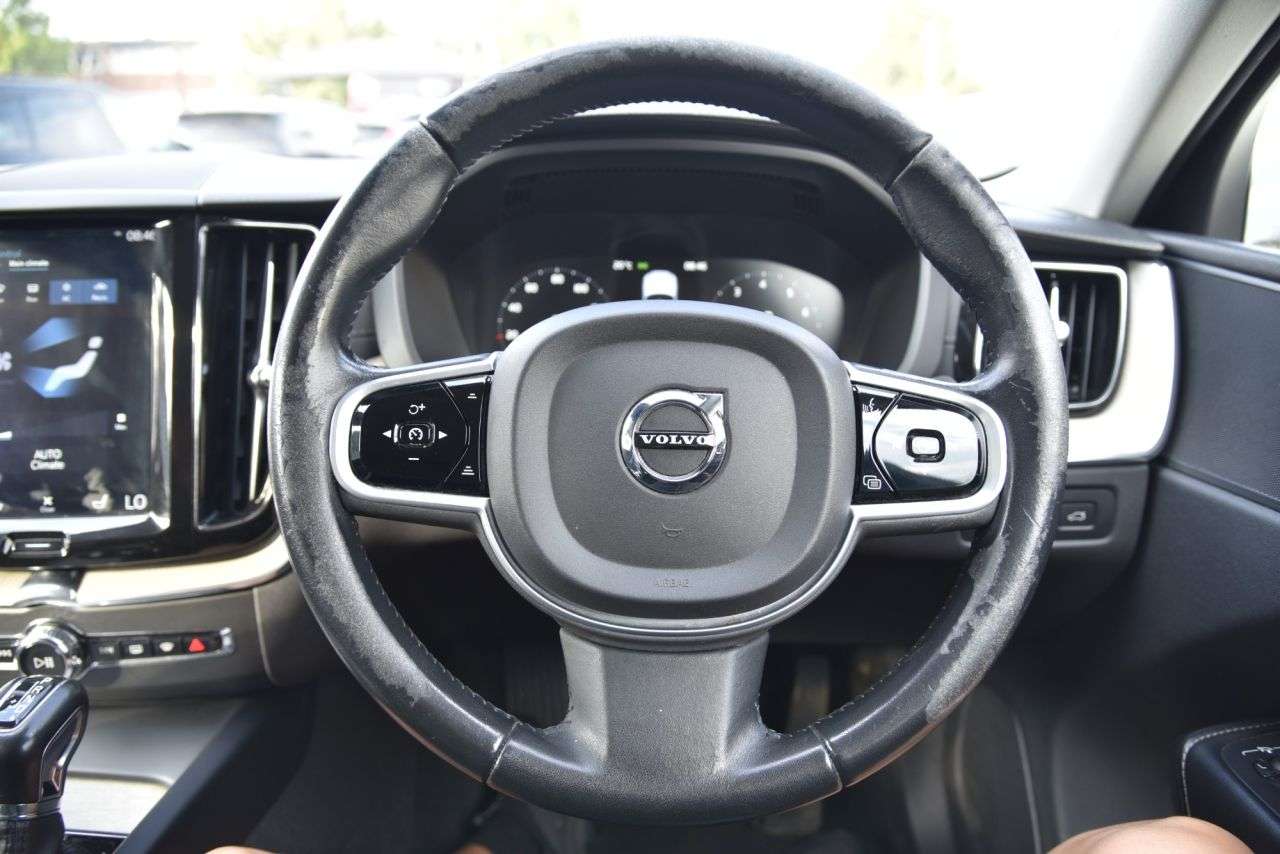 2018 VOLVO XC60 2018 VOLVO XC60
