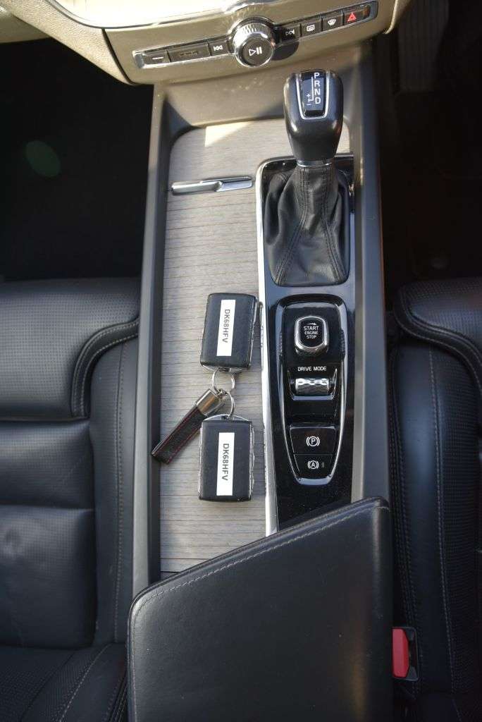 2018 VOLVO XC60 2018 VOLVO XC60