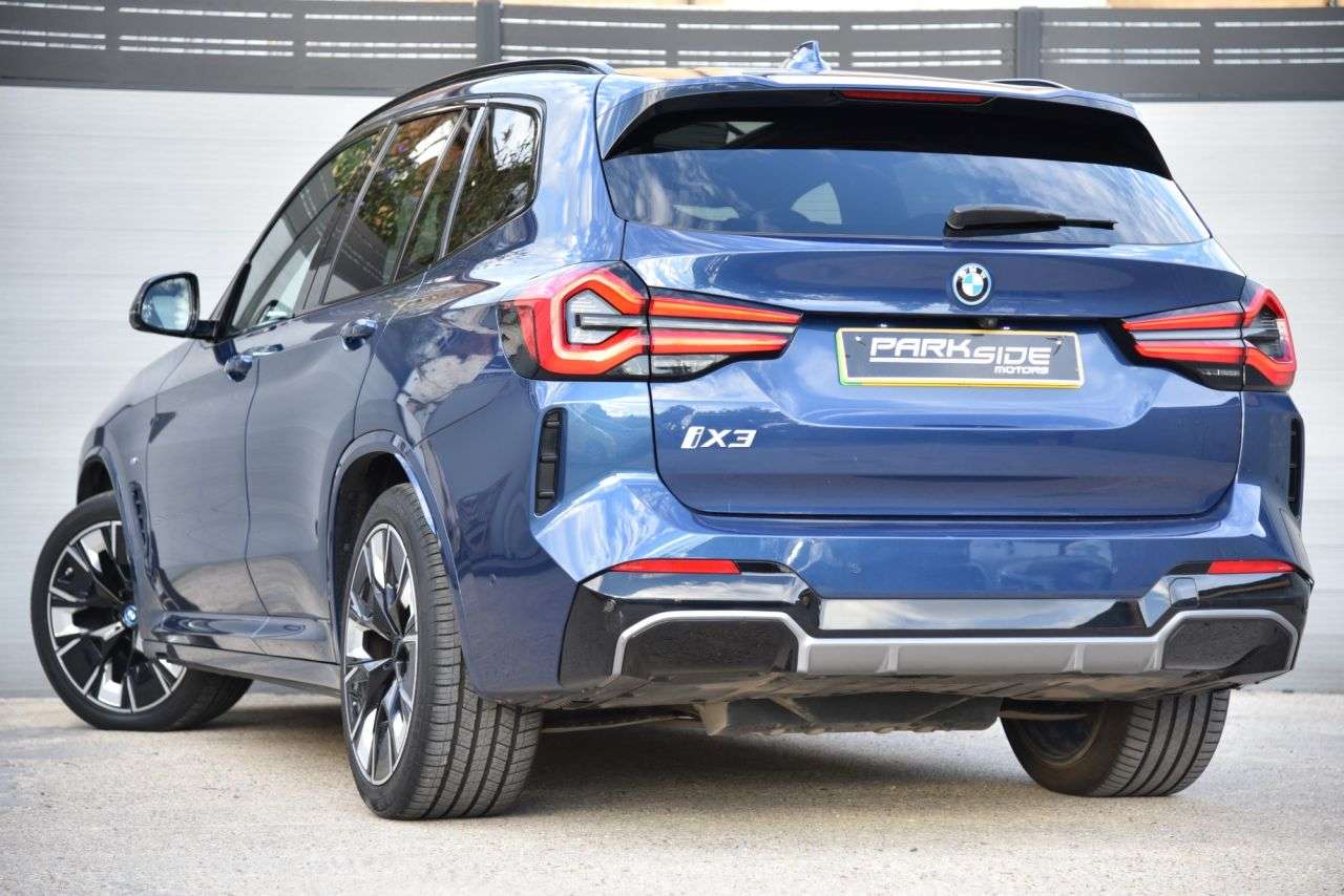 A 2022 BMW IX3 80kWh M Sport Pro SUV 5dr Electric Auto (286 ps) PRIVACY | 2 KEYS | 1 FORME A 2022 BMW IX3 80kWh M Sport Pro SUV 5dr Electric Auto (286 ps) PRIVACY | 2 KEYS | 1 FORME