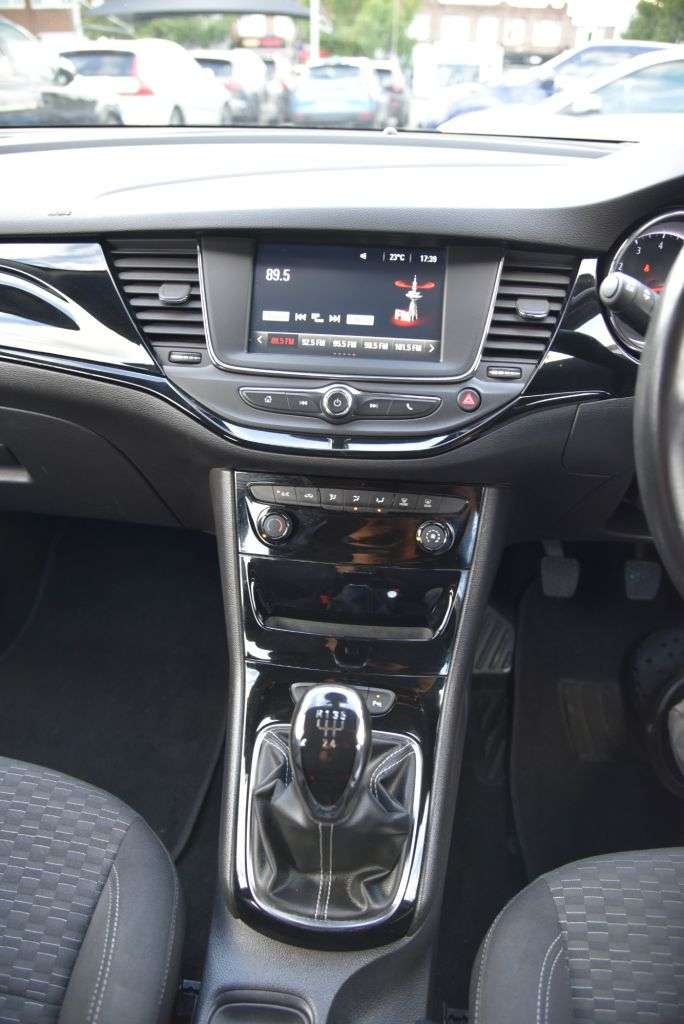 2017 VAUXHALL ASTRA 2017 VAUXHALL ASTRA