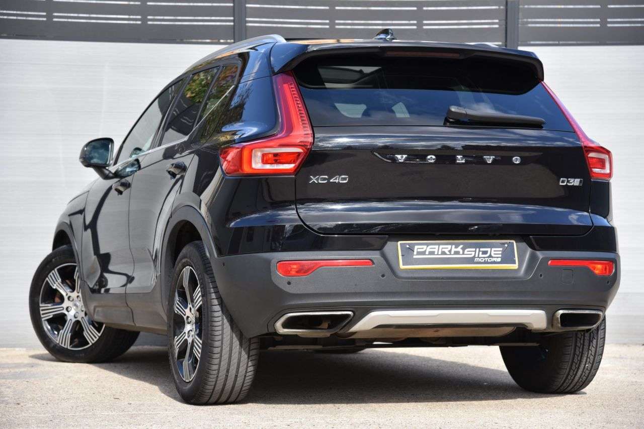 A 2019 VOLVO XC40 2.0 D3 Inscription SUV 5dr Diesel Auto AWD Euro 6 (s/s) (150 ps) LEATHER | A 2019 VOLVO XC40 2.0 D3 Inscription SUV 5dr Diesel Auto AWD Euro 6 (s/s) (150 ps) LEATHER |
