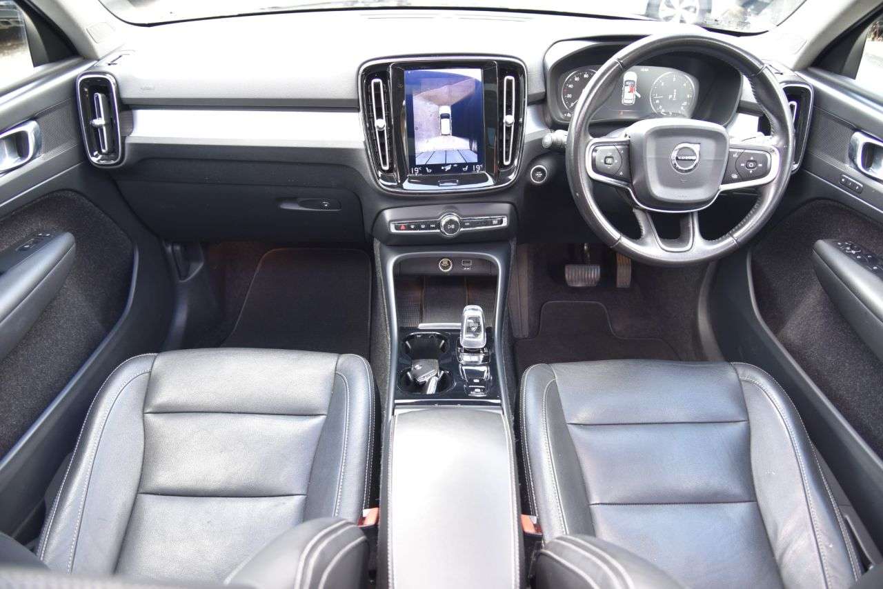 A 2019 VOLVO XC40 2.0 D3 Inscription SUV 5dr Diesel Auto AWD Euro 6 (s/s) (150 ps) LEATHER | A 2019 VOLVO XC40 2.0 D3 Inscription SUV 5dr Diesel Auto AWD Euro 6 (s/s) (150 ps) LEATHER |