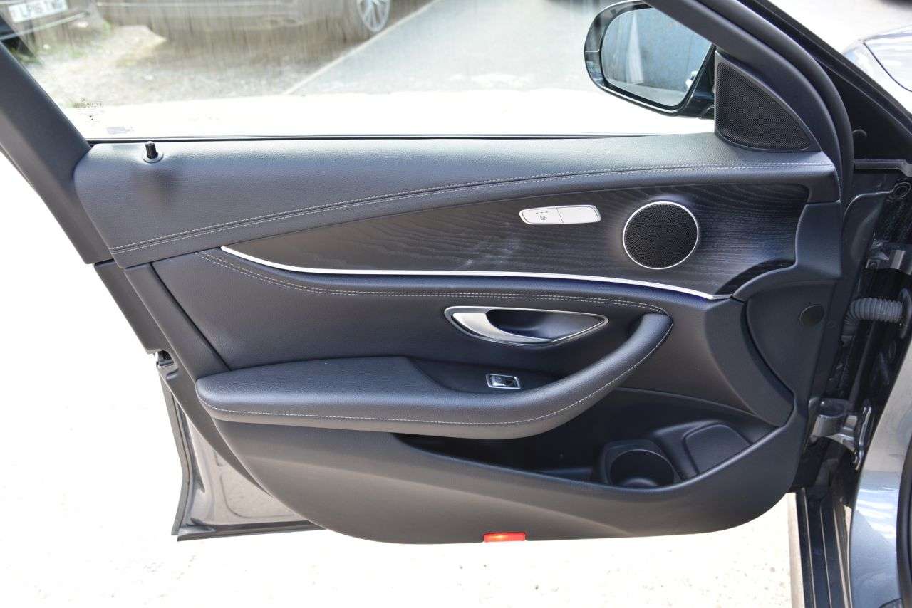 2021 MERCEDES-BENZ E CLASS 2021 MERCEDES-BENZ E CLASS