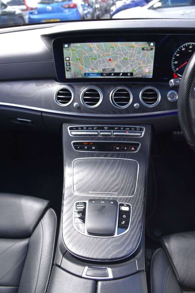 2021 MERCEDES-BENZ E CLASS 2021 MERCEDES-BENZ E CLASS