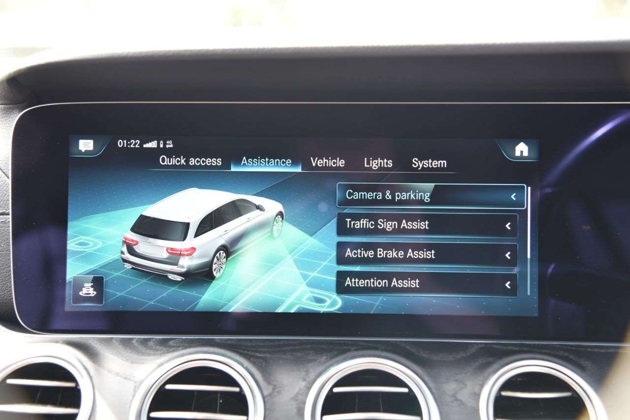 2021 MERCEDES-BENZ E CLASS 2021 MERCEDES-BENZ E CLASS