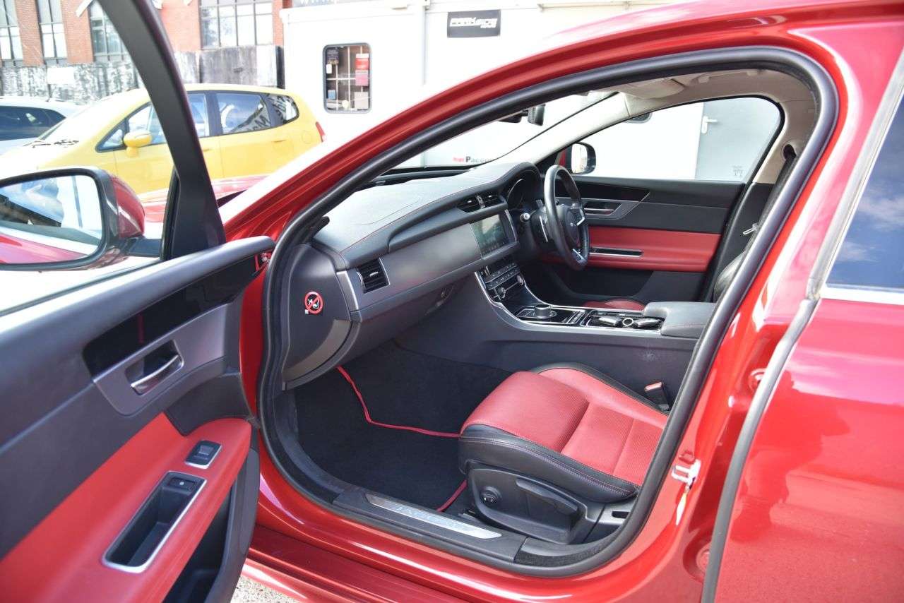 2019 JAGUAR XF 2019 JAGUAR XF