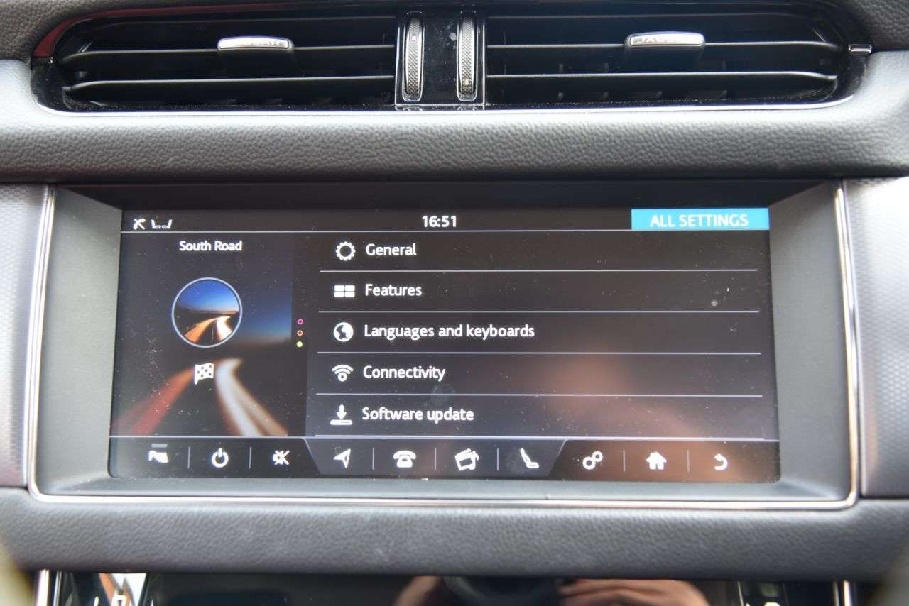 2019 JAGUAR XF 2019 JAGUAR XF