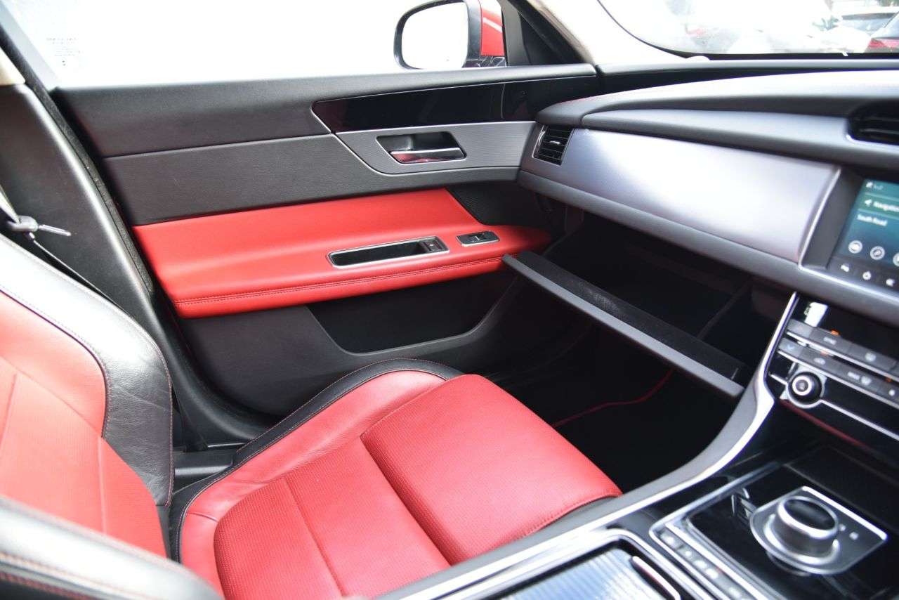 2019 JAGUAR XF 2019 JAGUAR XF