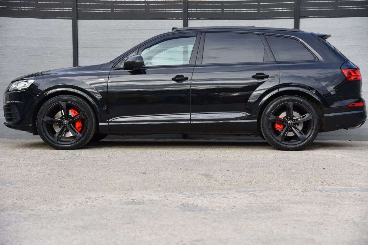 2018 AUDI Q7 2018 AUDI Q7