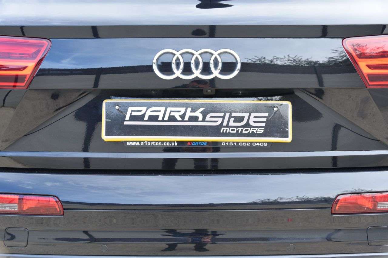 2018 AUDI Q7 2018 AUDI Q7