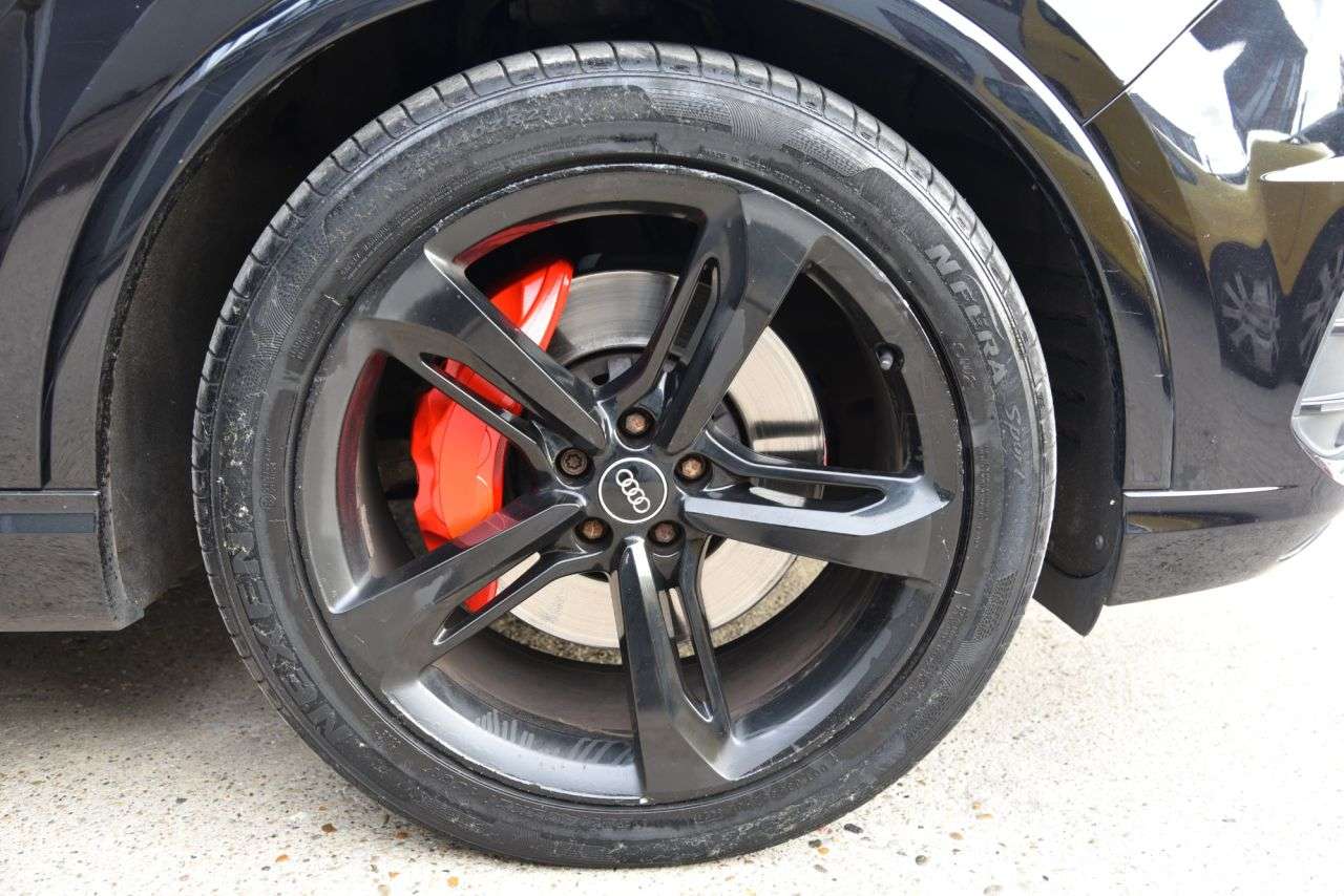 2018 AUDI Q7 2018 AUDI Q7